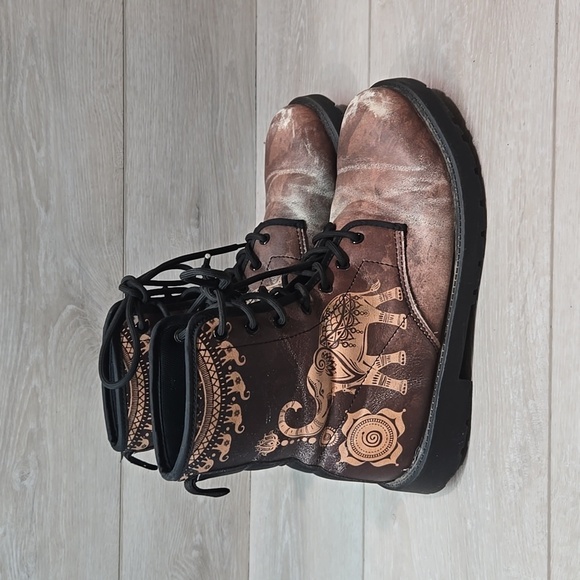 Elephant Women Y2K Moto Hobo Aztec Boho Shoes boots sz 8 - Picture 2 of 10